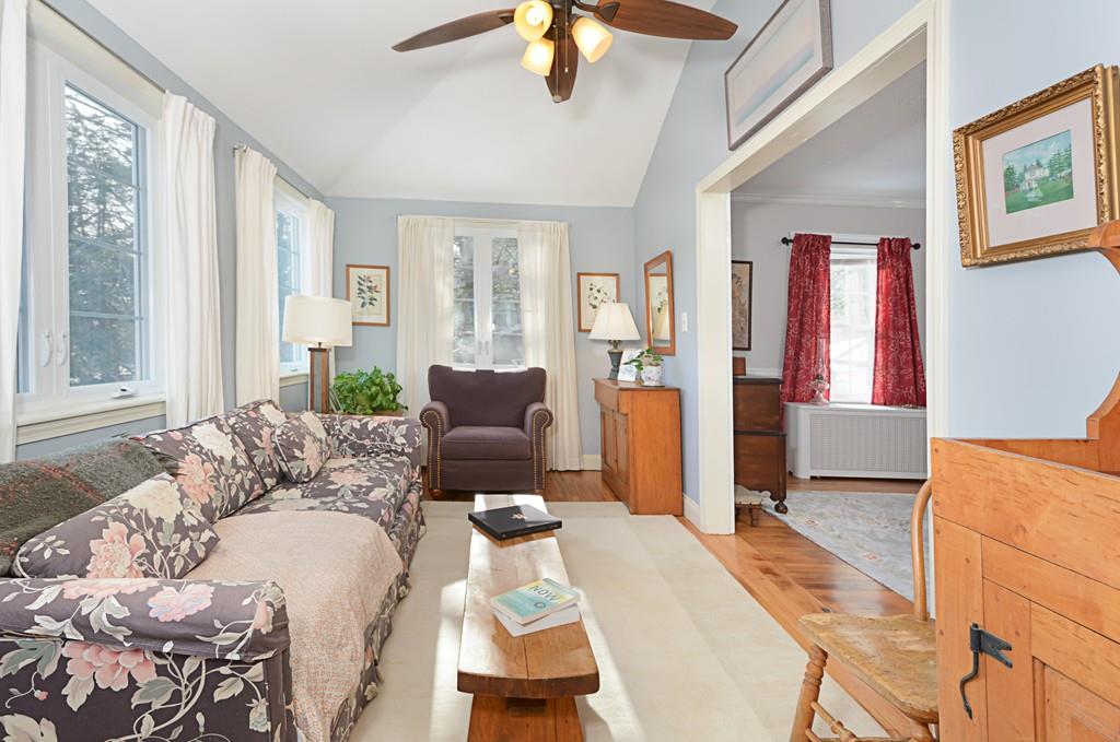 12 Hazelwood Road Worcester, MA 01609 - Photo 19 of 41 Gallery Image 19