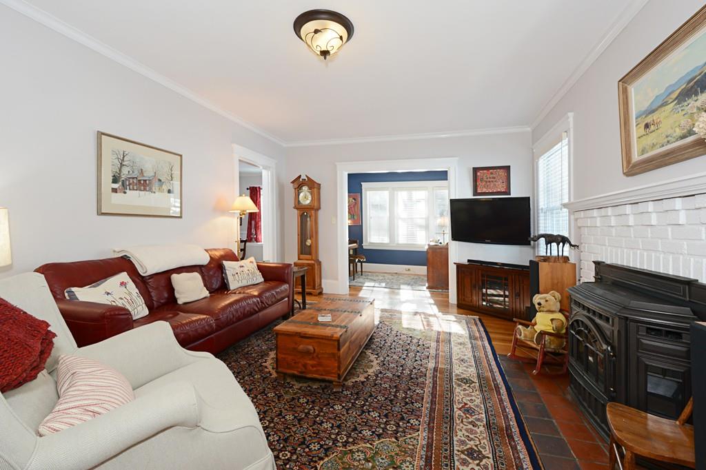 12 Hazelwood Road Worcester, MA 01609 - Photo 10 of 41 Gallery Image 10