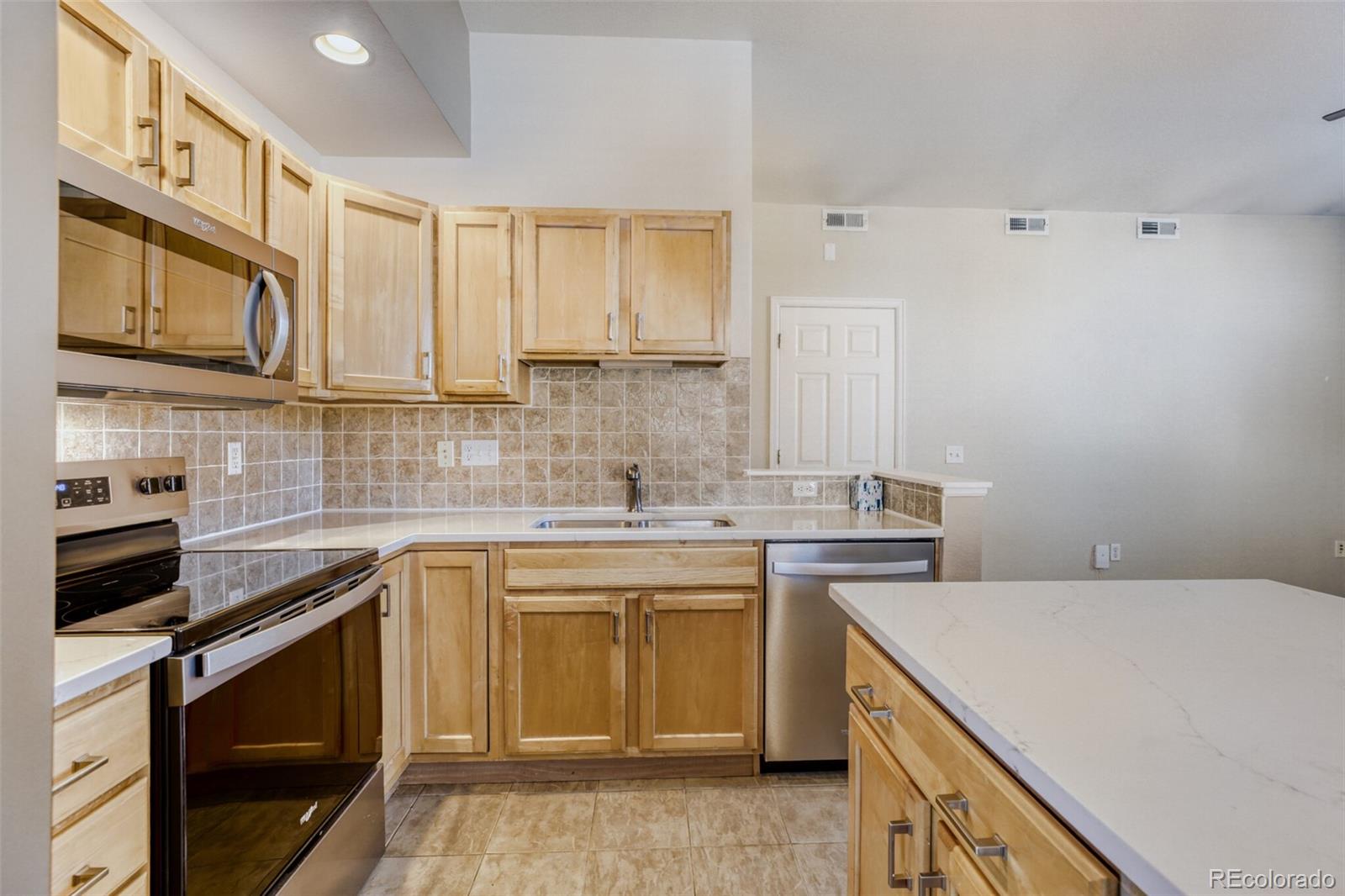 4501 Nelson Road, Unit 2201 Longmont, CO 80503 - Photo 10 of 27