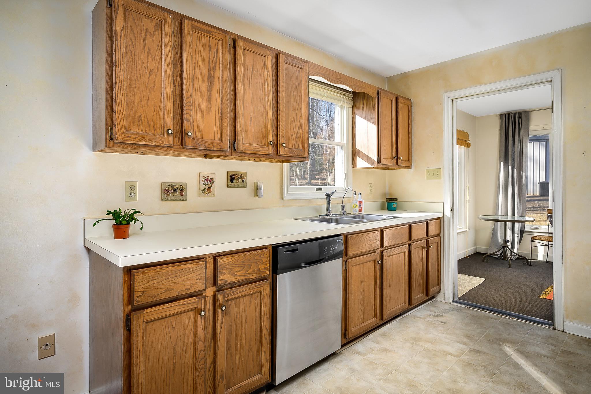 3409 Goldmine Road Goldvein, VA 22720 - Photo 6 of 42 Gallery Image 6