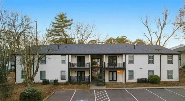 $199,999 | 3599 Woodbriar Circle, Unit G, Tucker, GA 30084