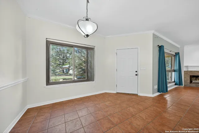 $2,850 | 13510 Mt Olympus, Universal City, TX 78148