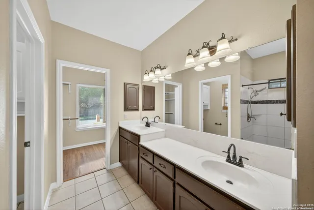 $2,850 | 13510 Mt Olympus, Universal City, TX 78148