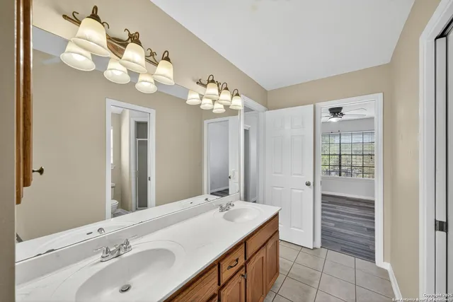 $2,850 | 13510 Mt Olympus, Universal City, TX 78148