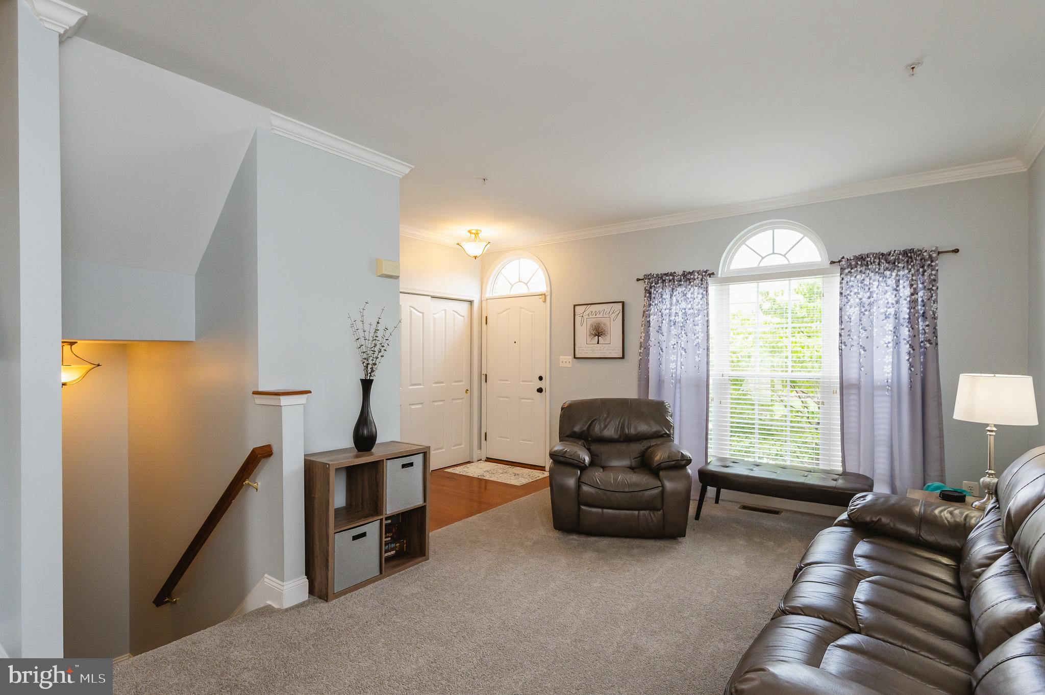 418 Callander Way Abingdon, MD 21009 - Photo 5 of 55 Living Room