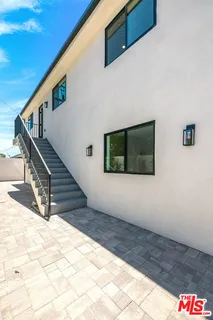 $2,599,000 | 5954 Simpson Avenue, Los Angeles, CA 91607