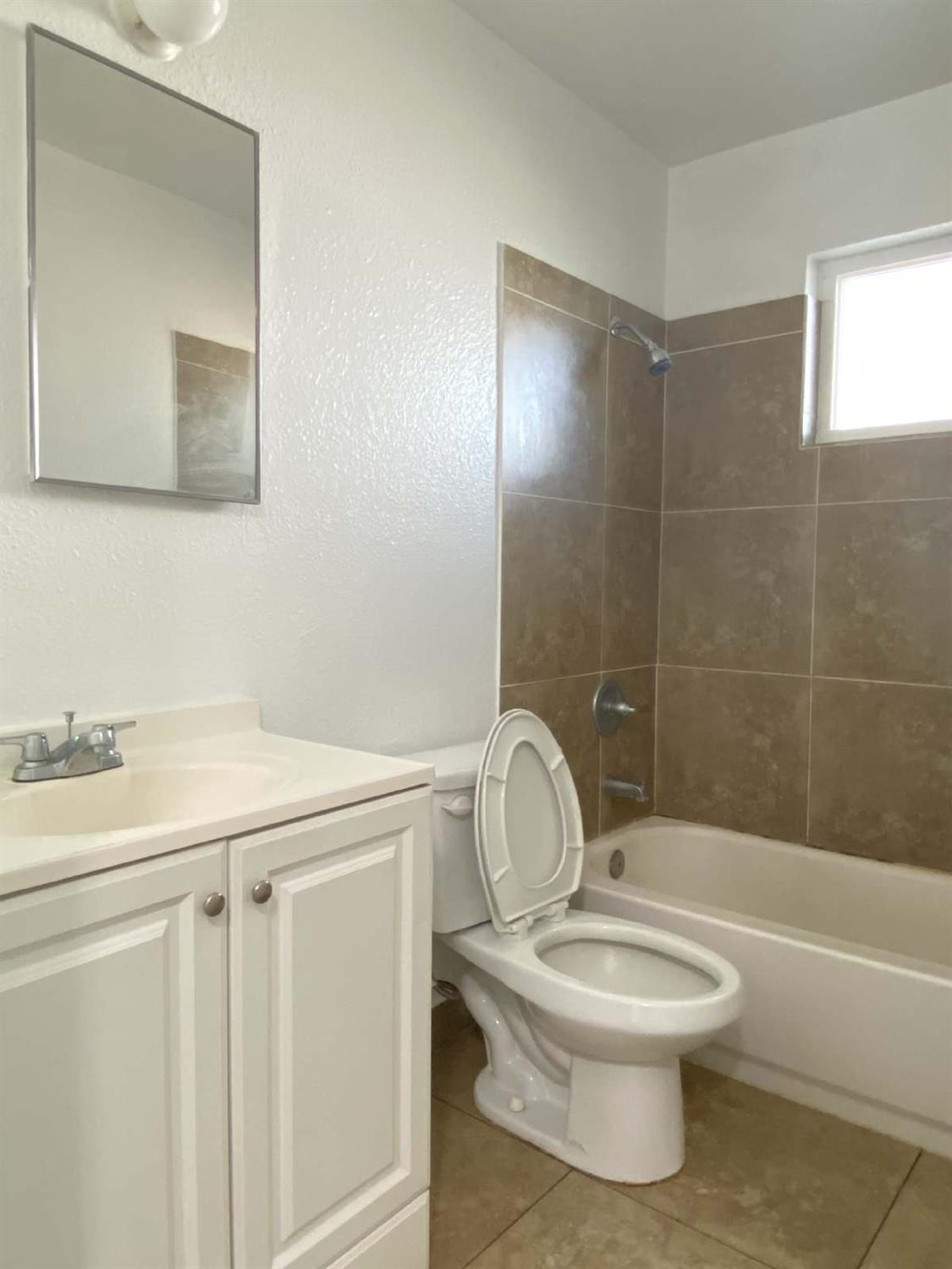 6820 7th Avenue, Unit 8 Rio Linda, CA 95673 - Photo 8 of 15