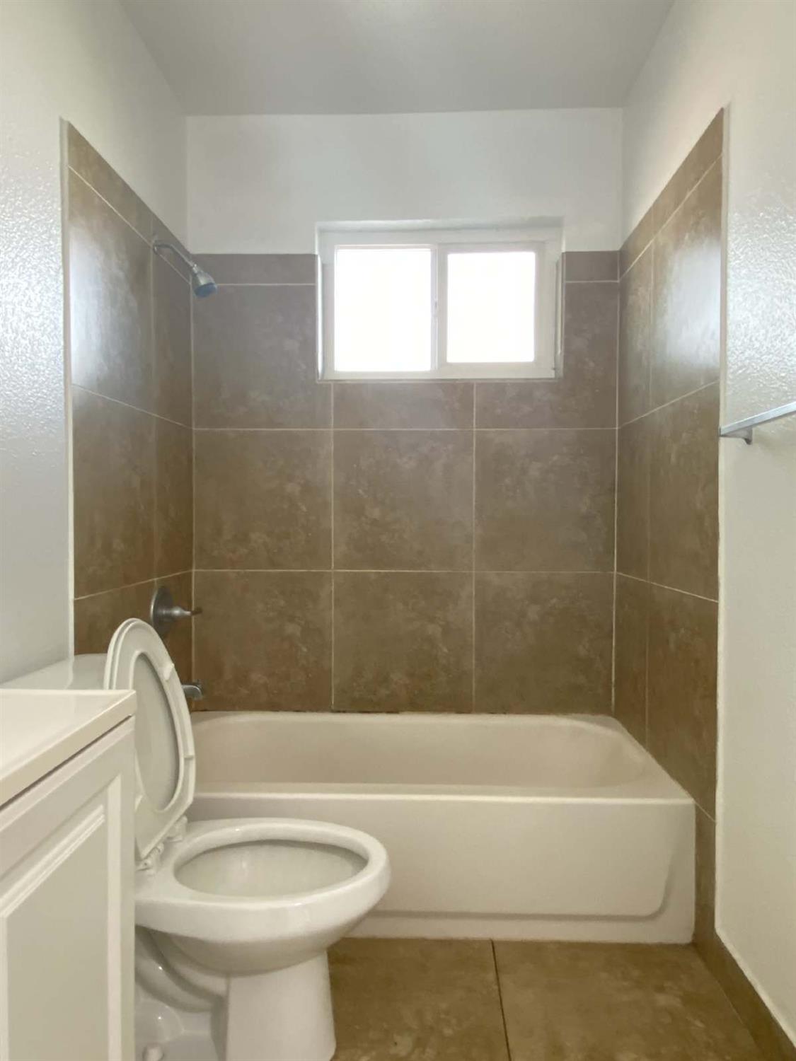 6820 7th Avenue, Unit 8 Rio Linda, CA 95673 - Photo 9 of 15