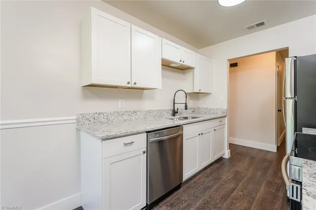 $1,710 | 1805 Greencedar Lane, Winston-Salem, NC 27127