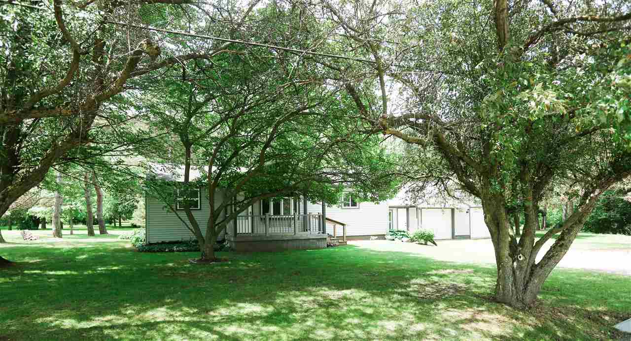 8156 State Road Millington, MI 48746 - Photo 3 of 27
