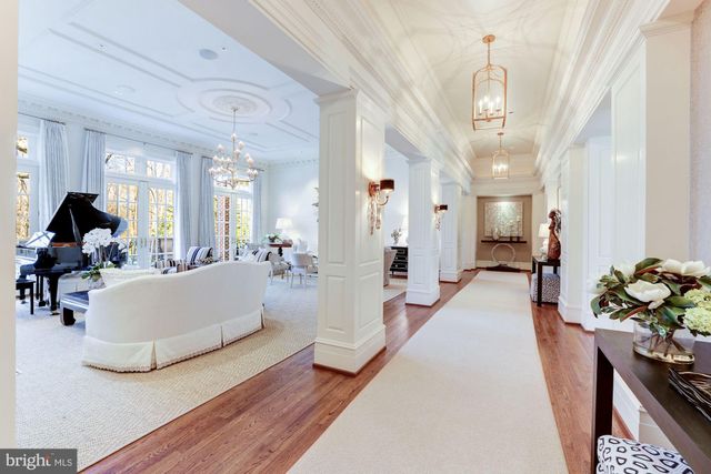 $8,250,000 | 1000 Turkey Run Road, McLean, VA 22101