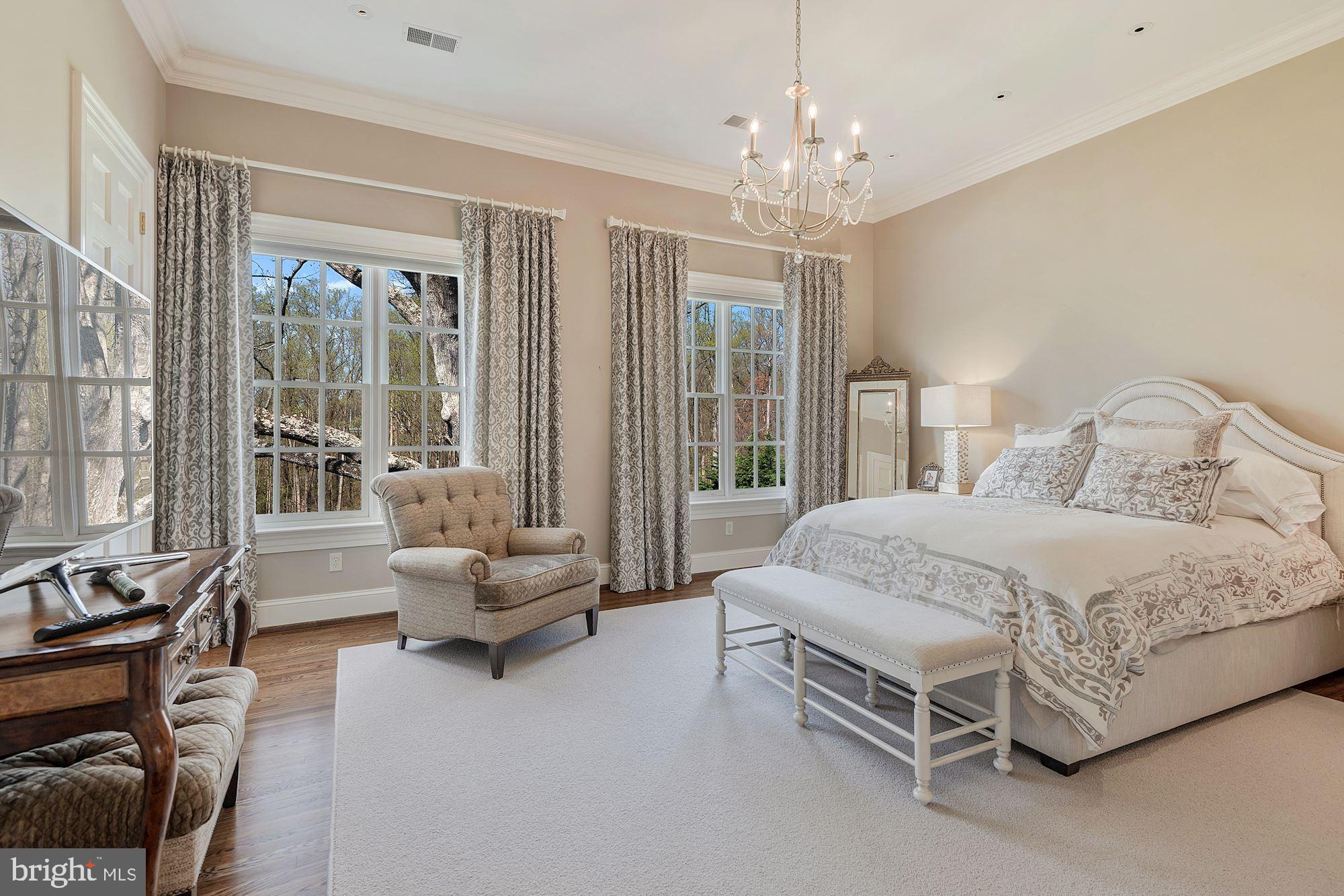 1000 Turkey Run Road McLean, VA 22101 - Photo 20 of 46 Spacious Secondary Bedroom