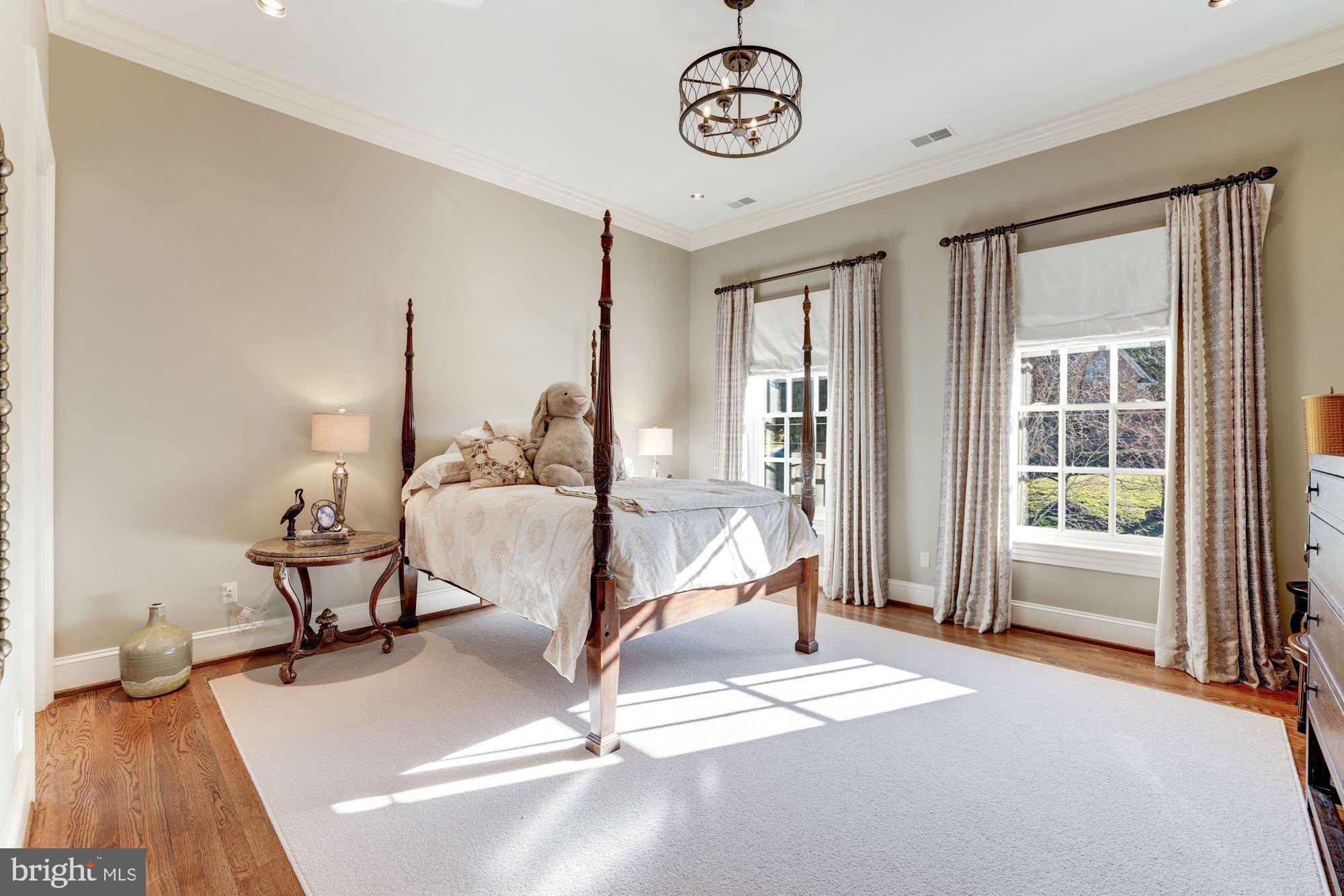 1000 Turkey Run Road McLean, VA 22101 - Photo 22 of 46 Secondary Bedroom
