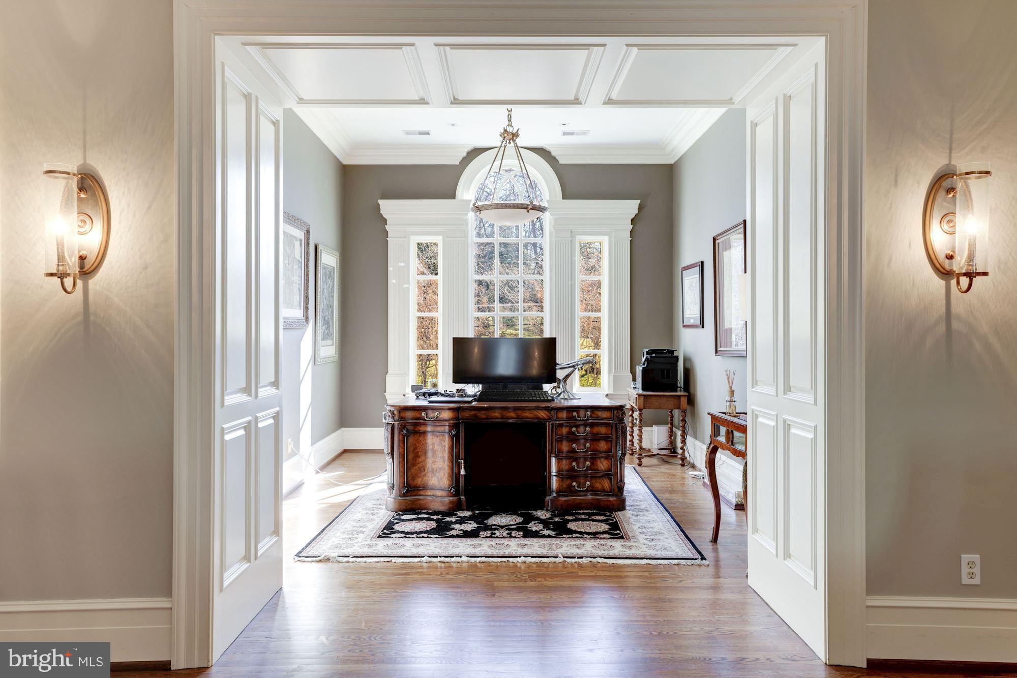 1000 Turkey Run Road McLean, VA 22101 - Photo 25 of 46 Upper Library