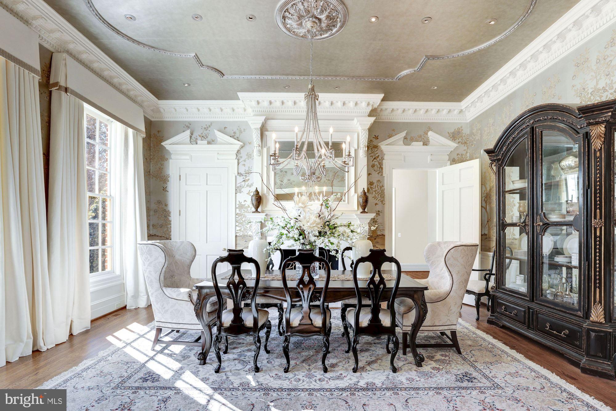 1000 Turkey Run Road McLean, VA 22101 - Photo 3 of 46 Formal Dining Room