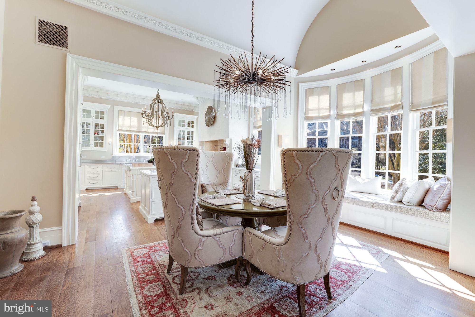 1000 Turkey Run Road McLean, VA 22101 - Photo 7 of 46 Breakfast Room with Arched Barrel Ceiling