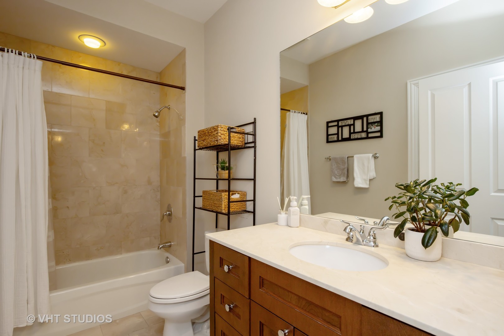 970 Harris Road, Unit 32 Grayslake, IL 60030 - Photo 14 of 23
