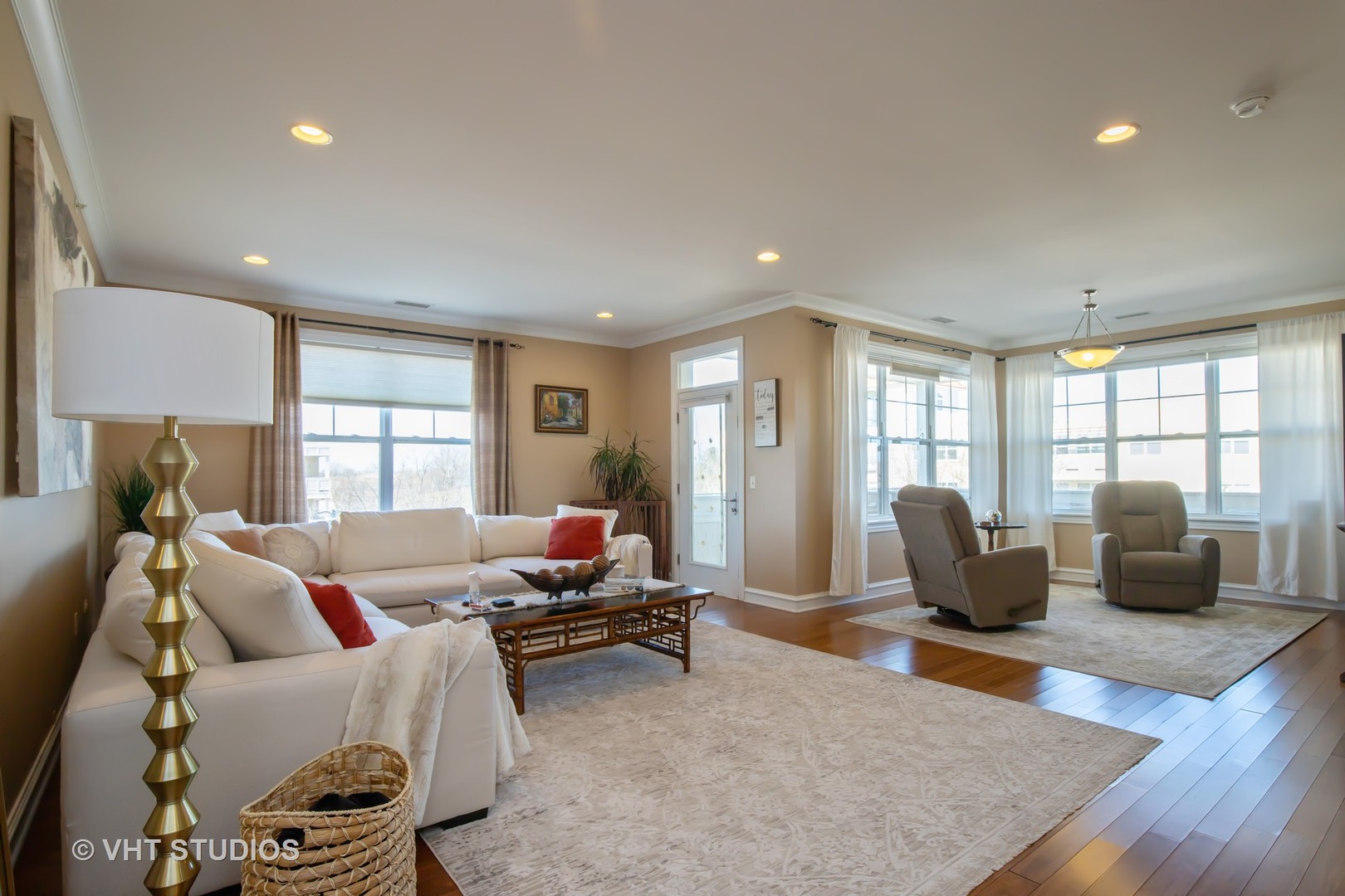 970 Harris Road, Unit 32 Grayslake, IL 60030 - Photo 4 of 23