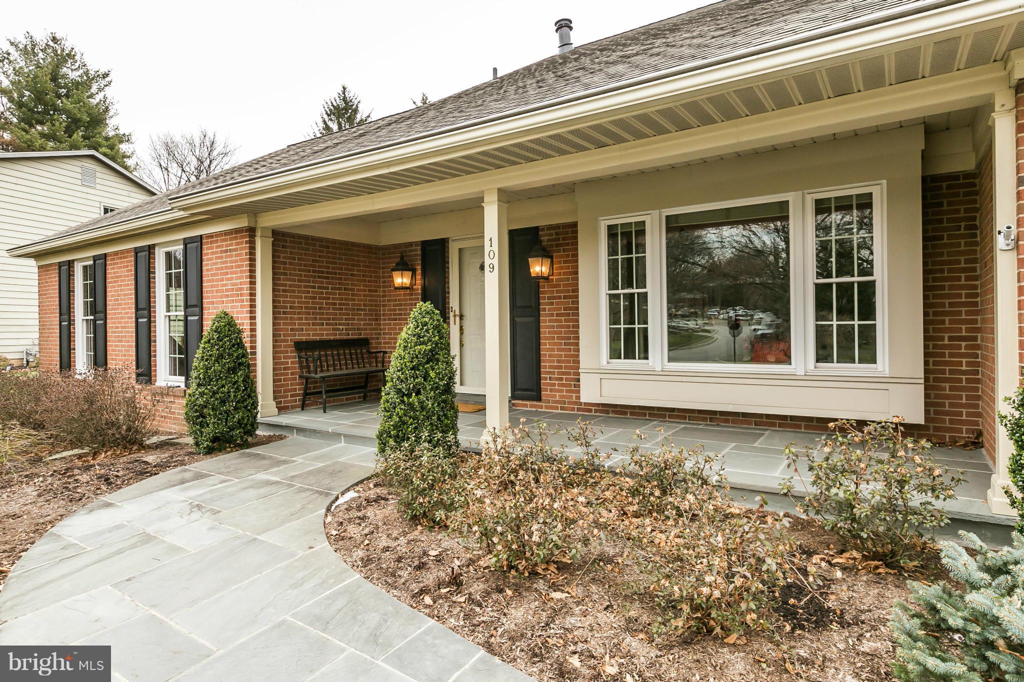 109 Charlesbrooke Road Baltimore, MD 21212 - Photo 2 of 30 front view of a house