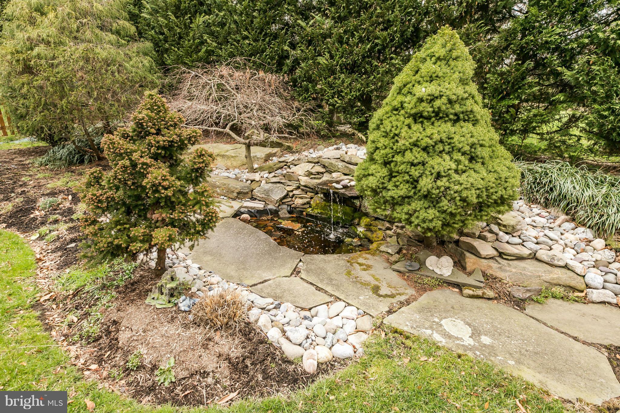 109 Charlesbrooke Road Baltimore, MD 21212 - Photo 28 of 30 a view of a yard with plants