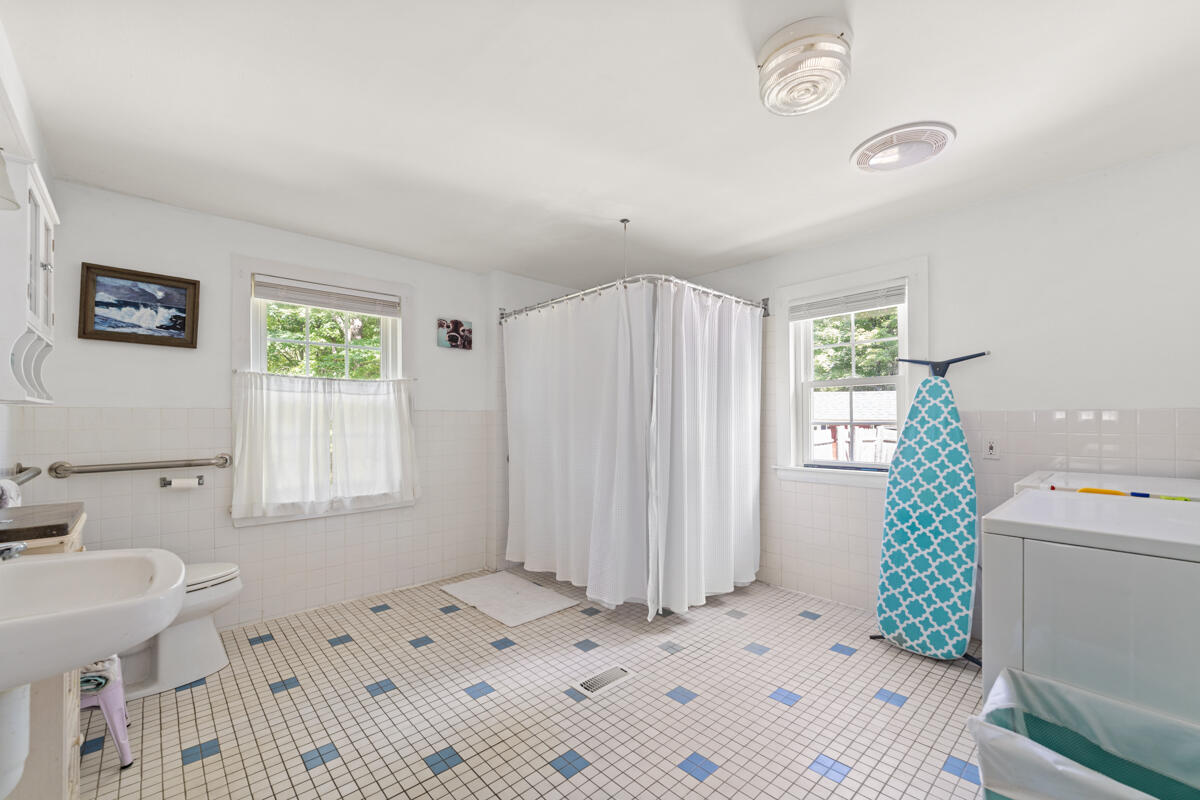 111 Hodsdon Road Pownal, ME 04069 - Photo 26 of 36 111 Hodsdon-37
