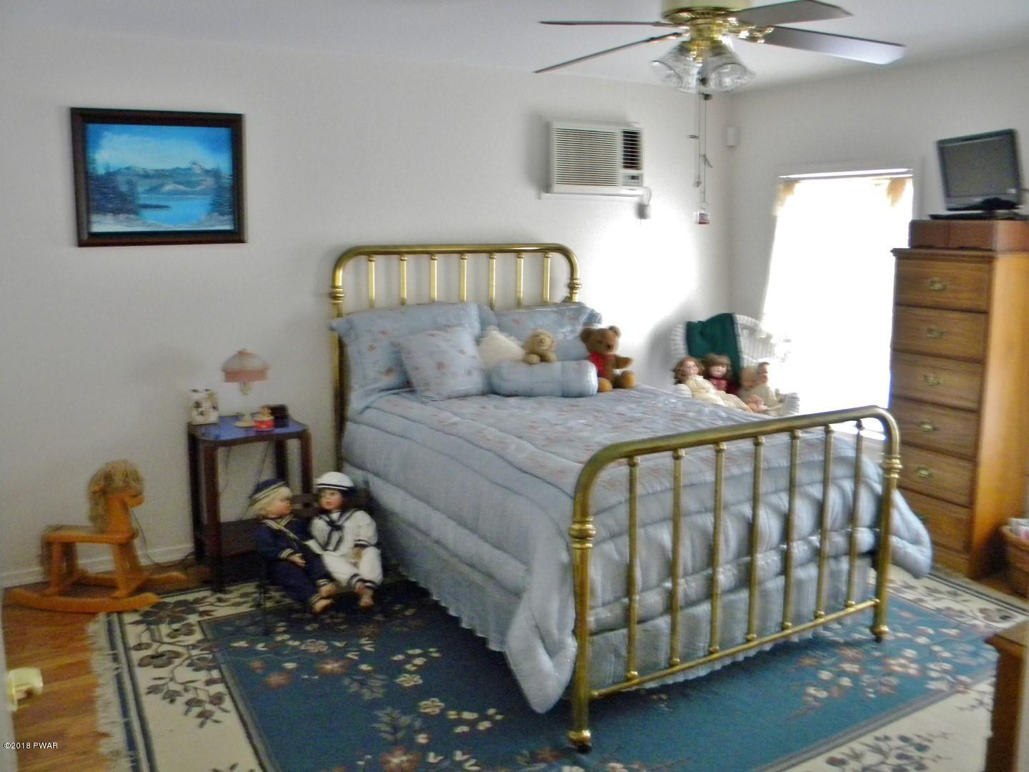 27 Plank Road Beach Lake, PA 18405 - Photo 28 of 44 2ND BEDROOM