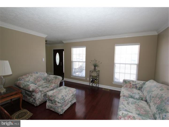 734 Henderson Road Lumberton, NJ 08048 - Photo 2 of 23