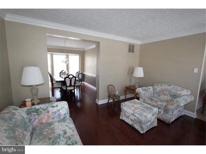 734 Henderson Road Lumberton, NJ 08048 - Photo 4 of 23