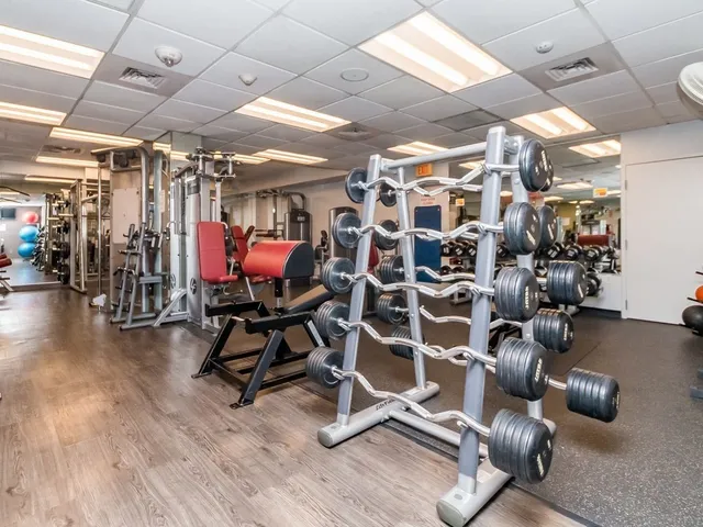 $2,600 | 33 Pond Avenue, Unit 301, Brookline, MA 02445