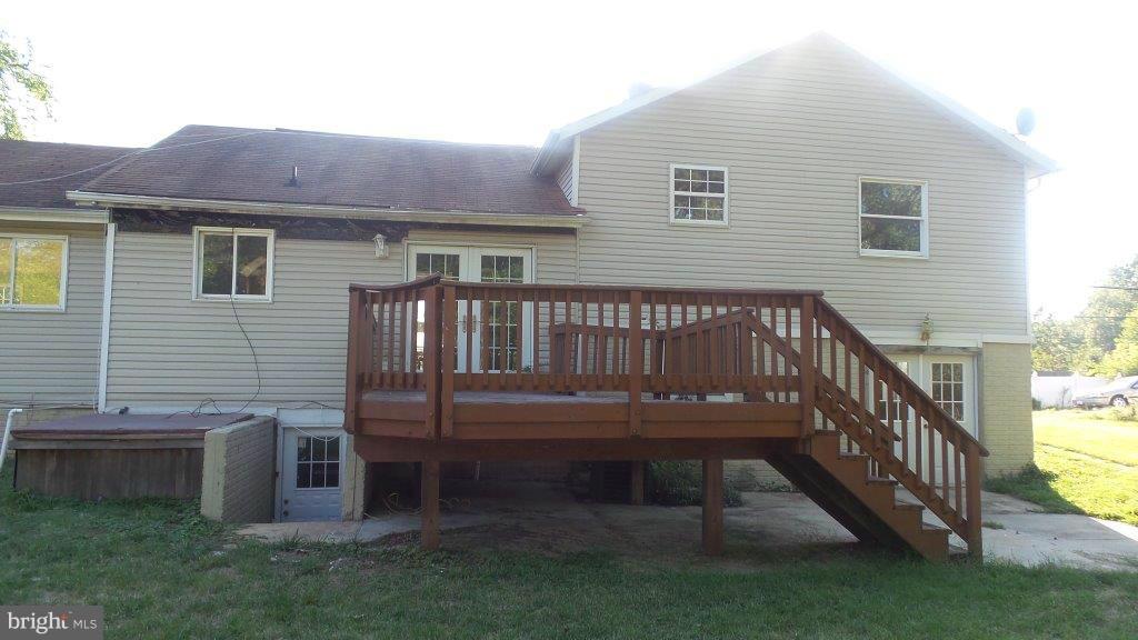 5712 Sandy Spring Road Laurel, MD 20707 - Photo 3 of 25 Exterior (Rear)
