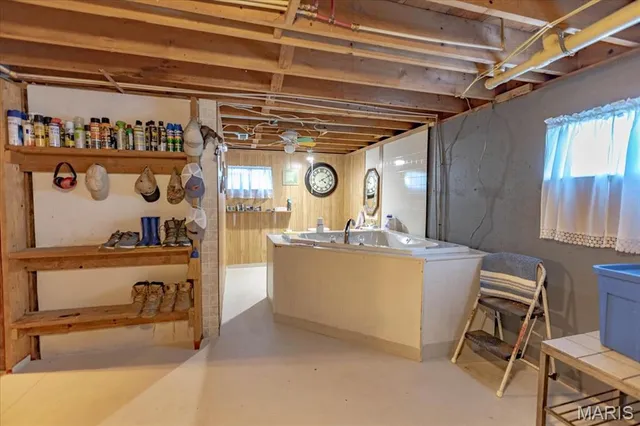 $600,000 | 9974 Highway 17, Success, MO 65570