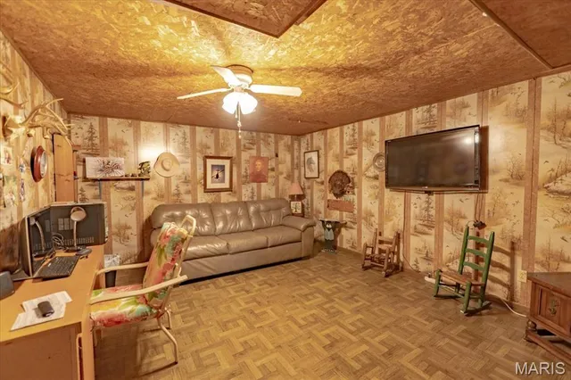 $600,000 | 9974 Highway 17, Success, MO 65570