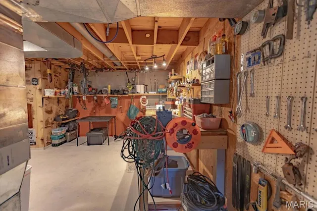 $600,000 | 9974 Highway 17, Success, MO 65570