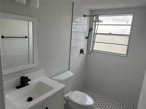 $1,999 | 365 Brighton I, Unit 365, Boca Raton, FL 33434