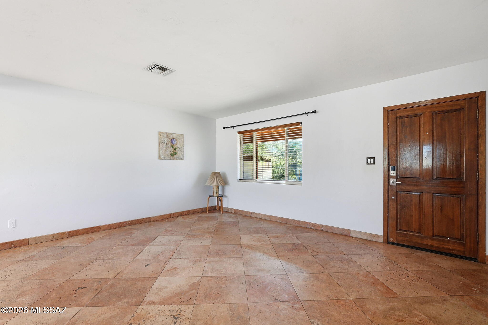 2259 East Spring Street Tucson, AZ 85719 - Photo 5 of 29