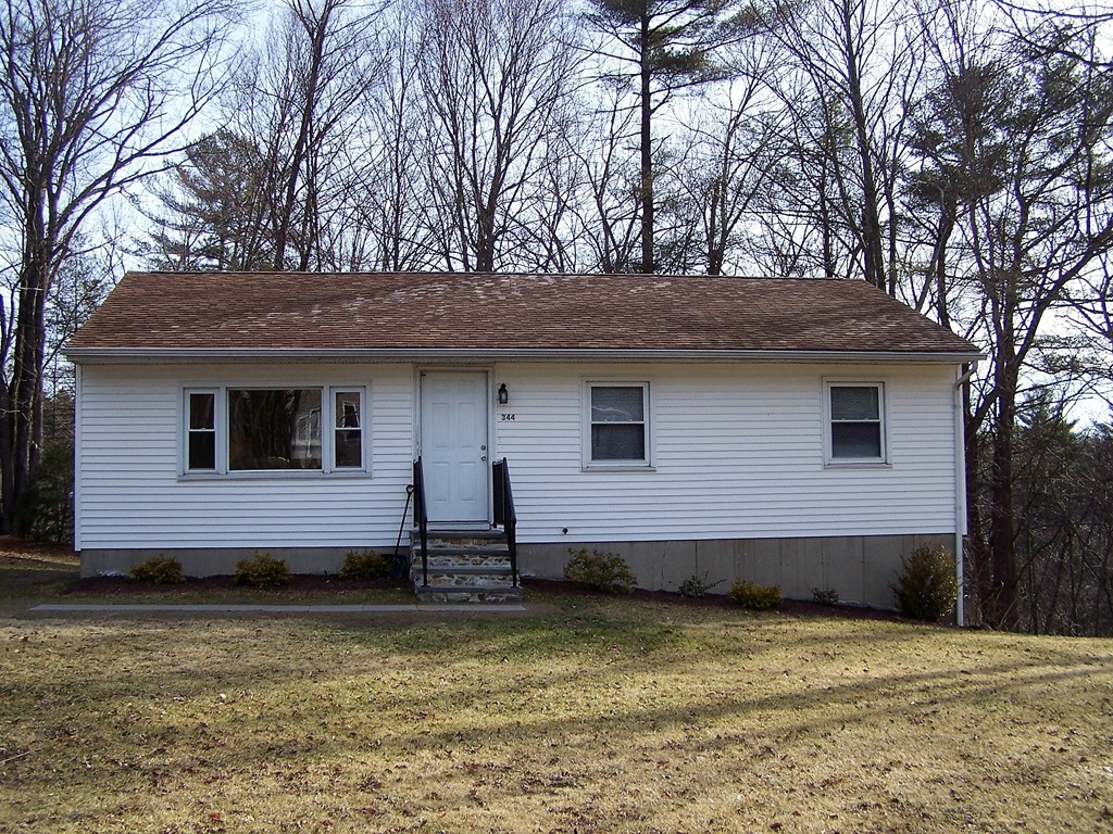 344 Springfield Street Palmer, MA 01069 - Photo 1 of 17 Gallery Image 1