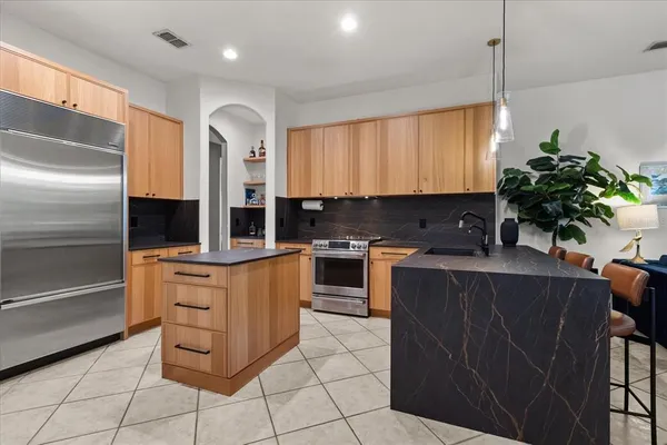 $715,000 | 2210 North Umbria Drive, Sanford, FL 32771