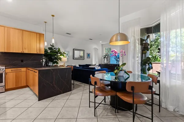 $715,000 | 2210 North Umbria Drive, Sanford, FL 32771