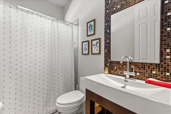 $715,000 | 2210 North Umbria Drive, Sanford, FL 32771