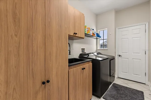 $715,000 | 2210 North Umbria Drive, Sanford, FL 32771