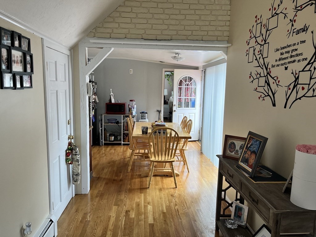 295 Maple Street Lynn, MA 01904 - Photo 13 of 33