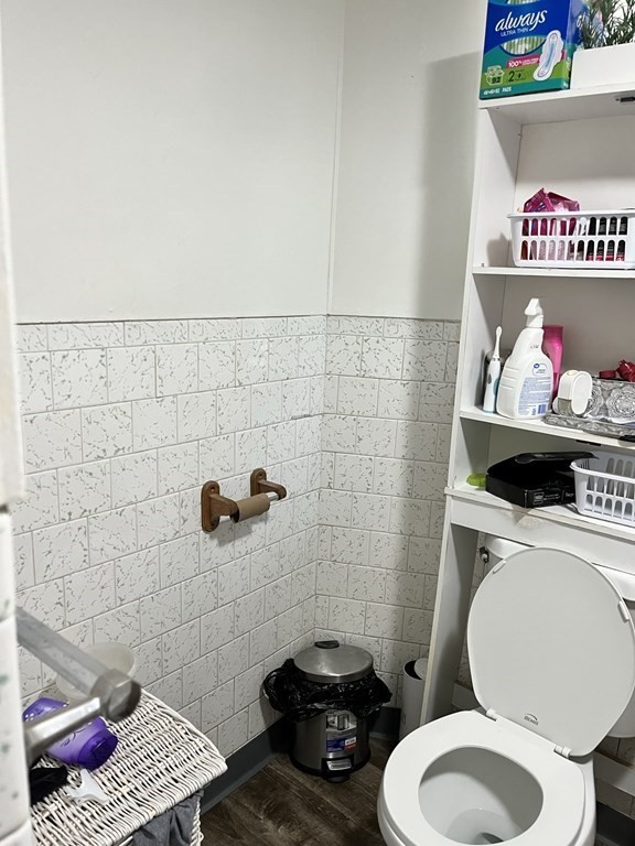 295 Maple Street Lynn, MA 01904 - Photo 28 of 33