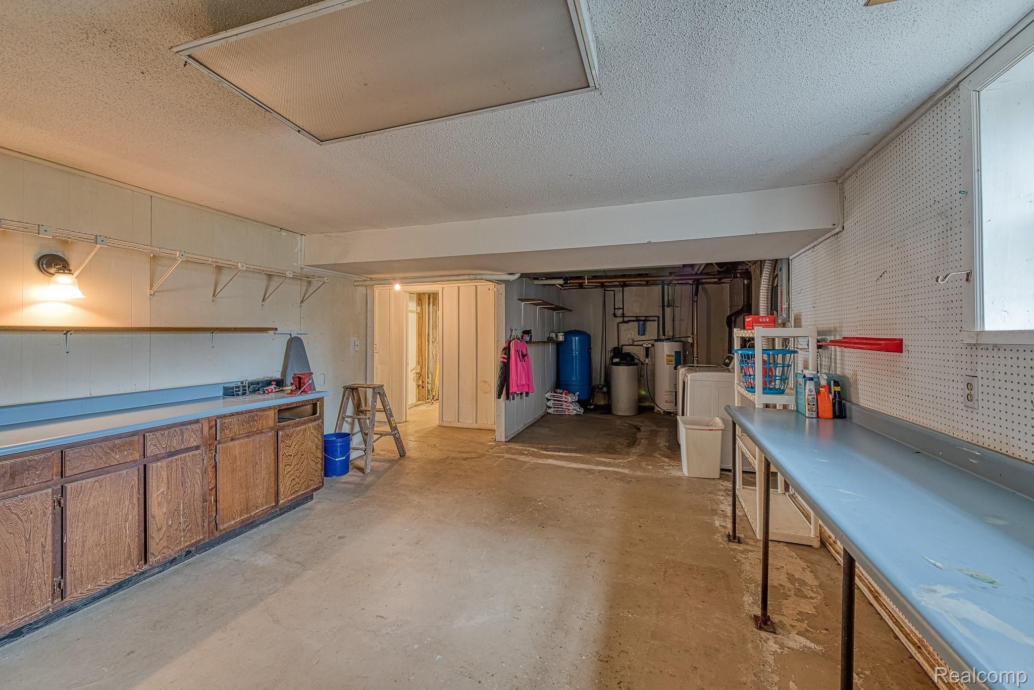 4369 Springbrook Road Jackson, MI 49201 - Photo 28 of 41 28-web-or-mls-4369 Springbrook-197_28.jpg