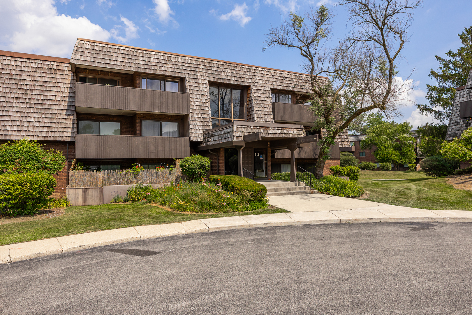 513 Timber Ridge Drive, Unit 308 Carol Stream, IL 60188 - Photo 15 of 15 Gallery Image 15