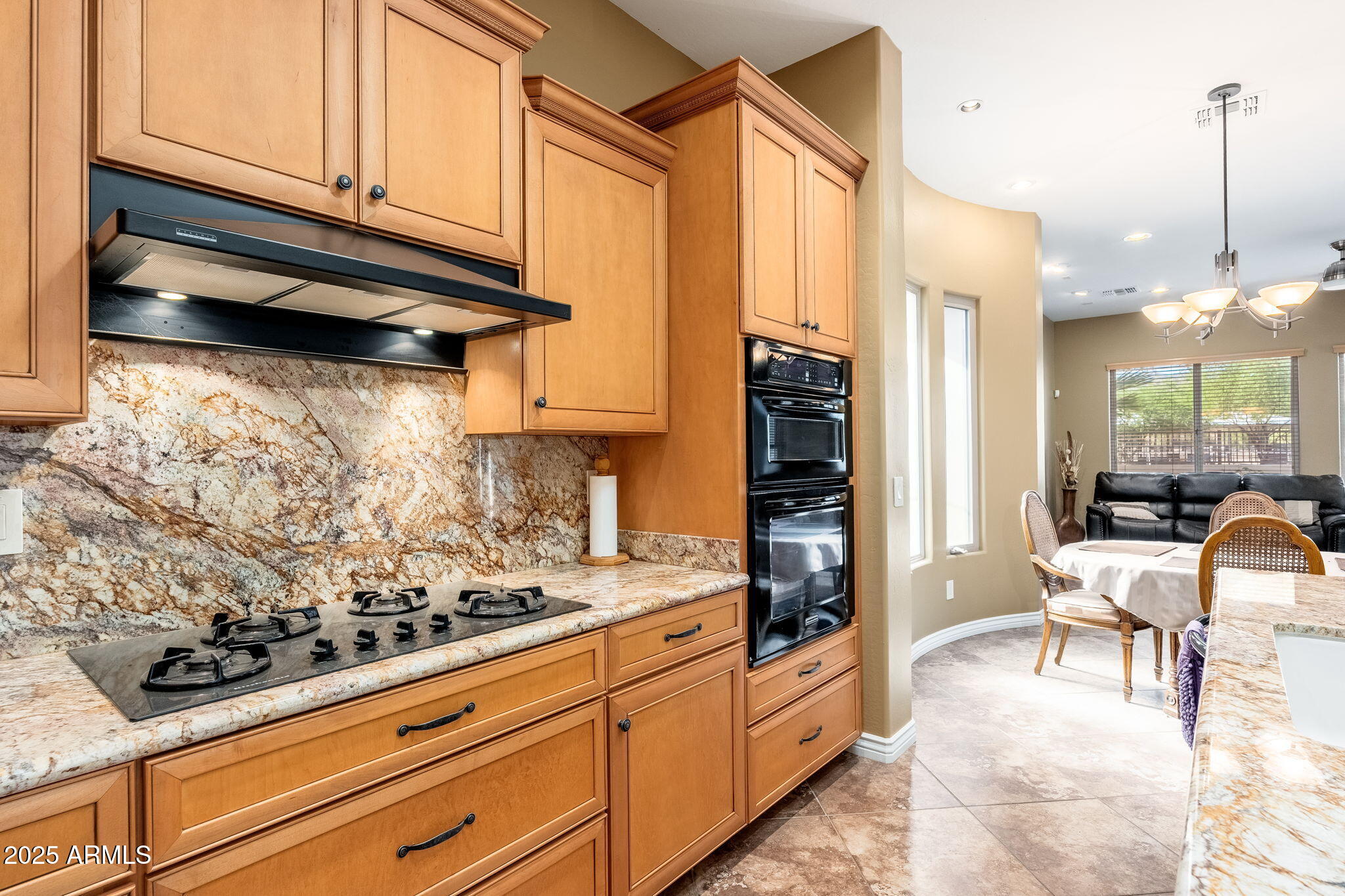 213 East Summerside Road Phoenix, AZ 85042 - Photo 12 of 39 213 E Summerside Rd - 14