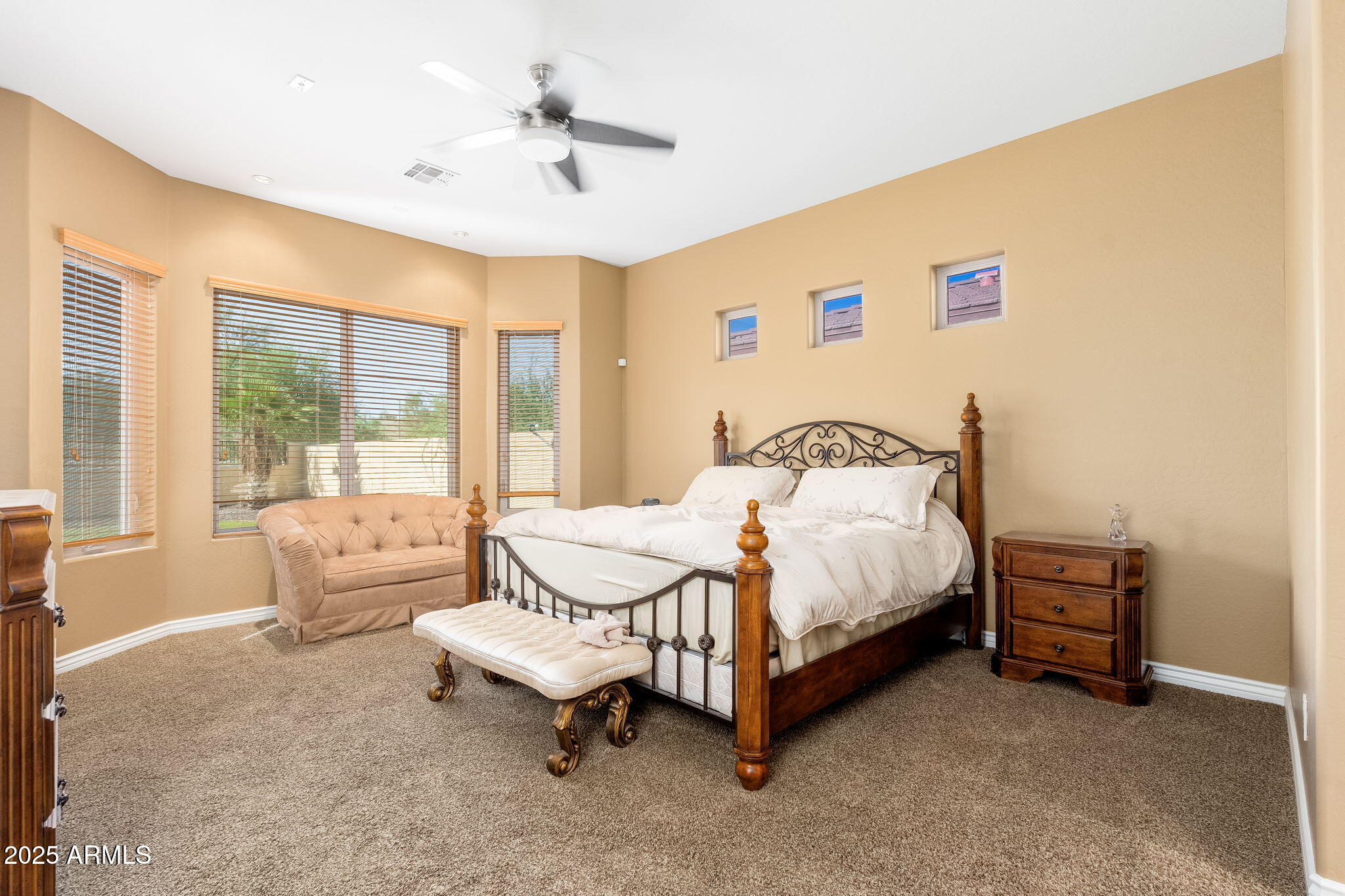 213 East Summerside Road Phoenix, AZ 85042 - Photo 19 of 39 213 E Summerside Rd - 21