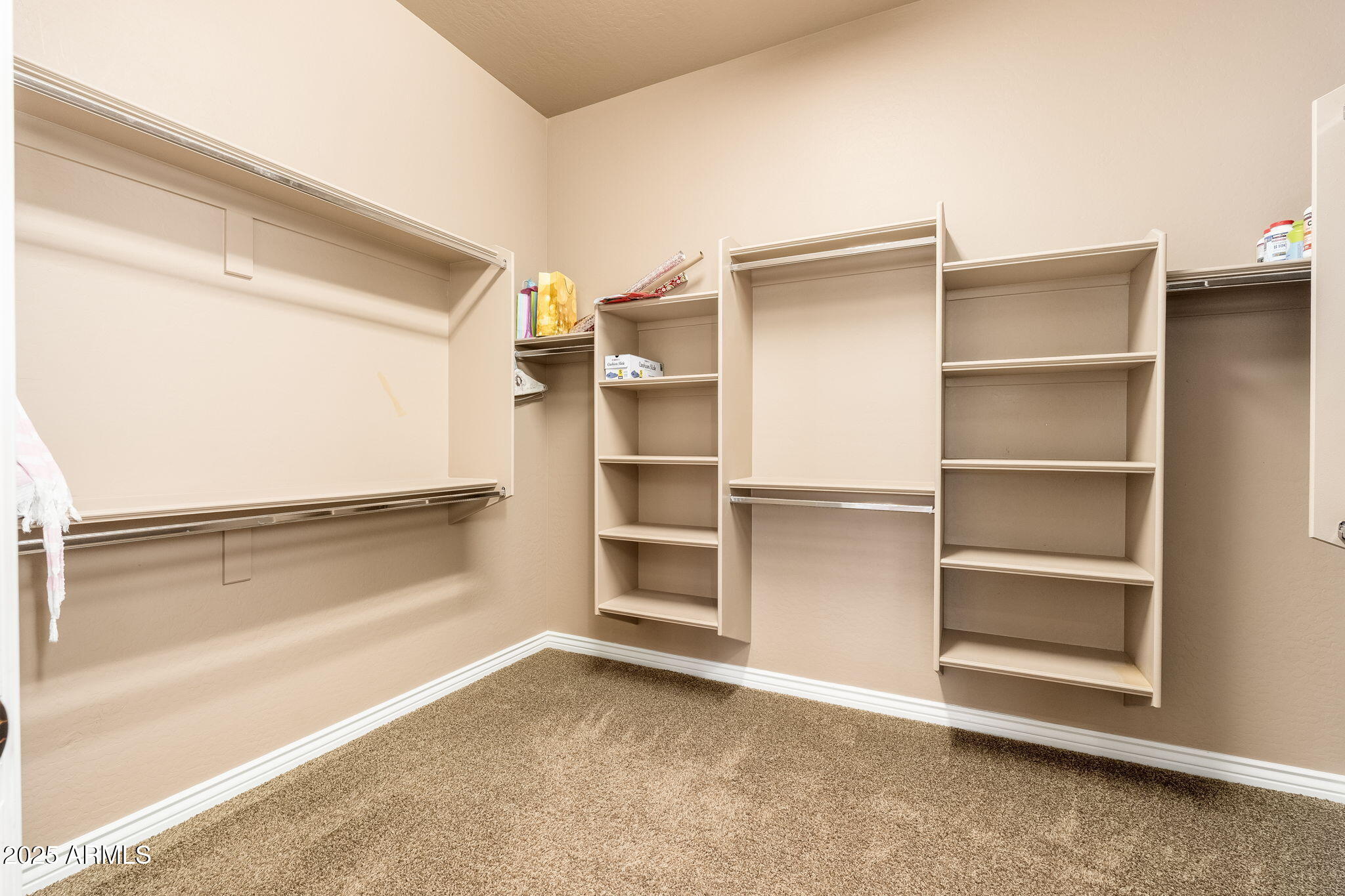 213 East Summerside Road Phoenix, AZ 85042 - Photo 24 of 39 213 E Summerside Rd - 26