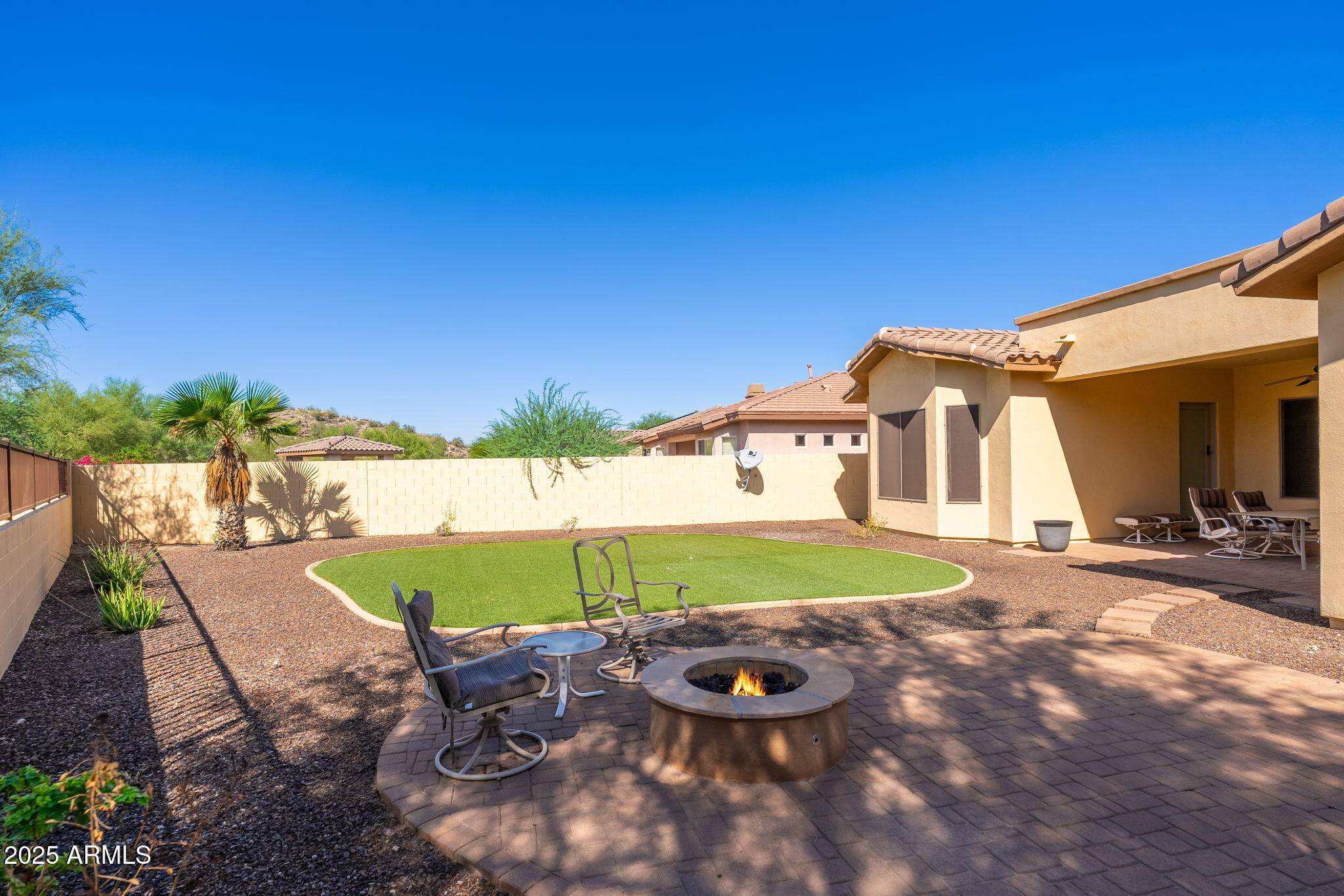 213 East Summerside Road Phoenix, AZ 85042 - Photo 35 of 39 213 E Summerside Rd - 39
