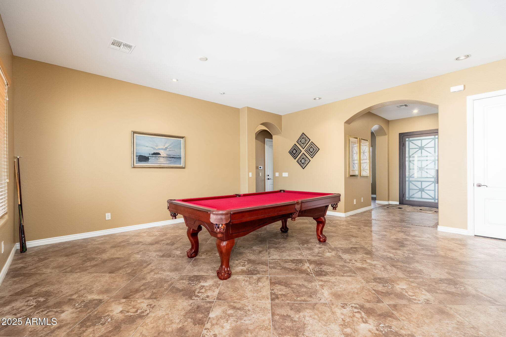 213 East Summerside Road Phoenix, AZ 85042 - Photo 6 of 39 213 E Summerside Rd - 07