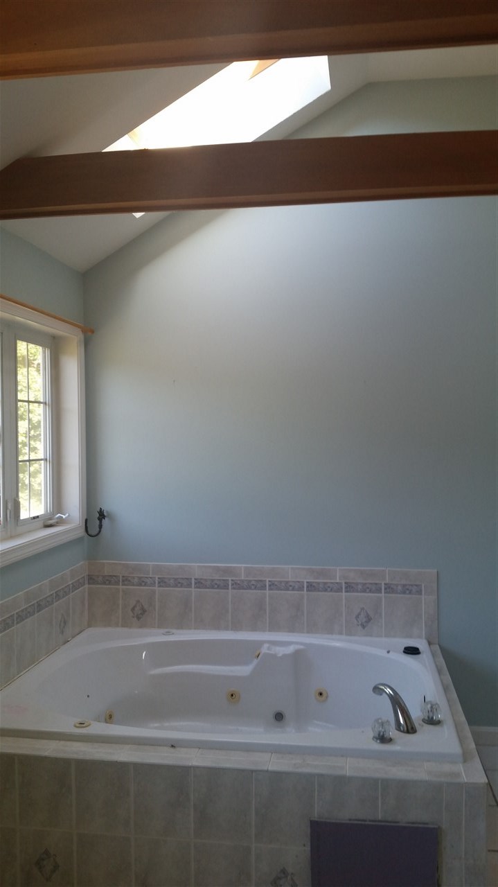 88 Tsienneto Road Derry, NH 03038 - Photo 13 of 14